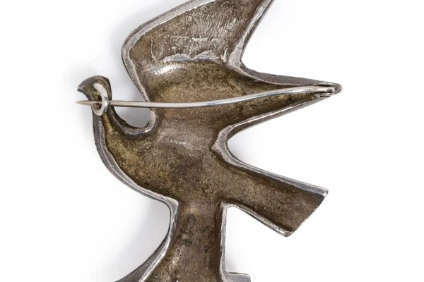 Broche, modèle Oiseau aux ailes déployées - Alberto GIACOMETTI  (Borgonovo 1901-Stampa 1966)