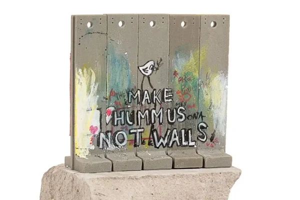 Sculpture wall - Banksy (Né en1975)