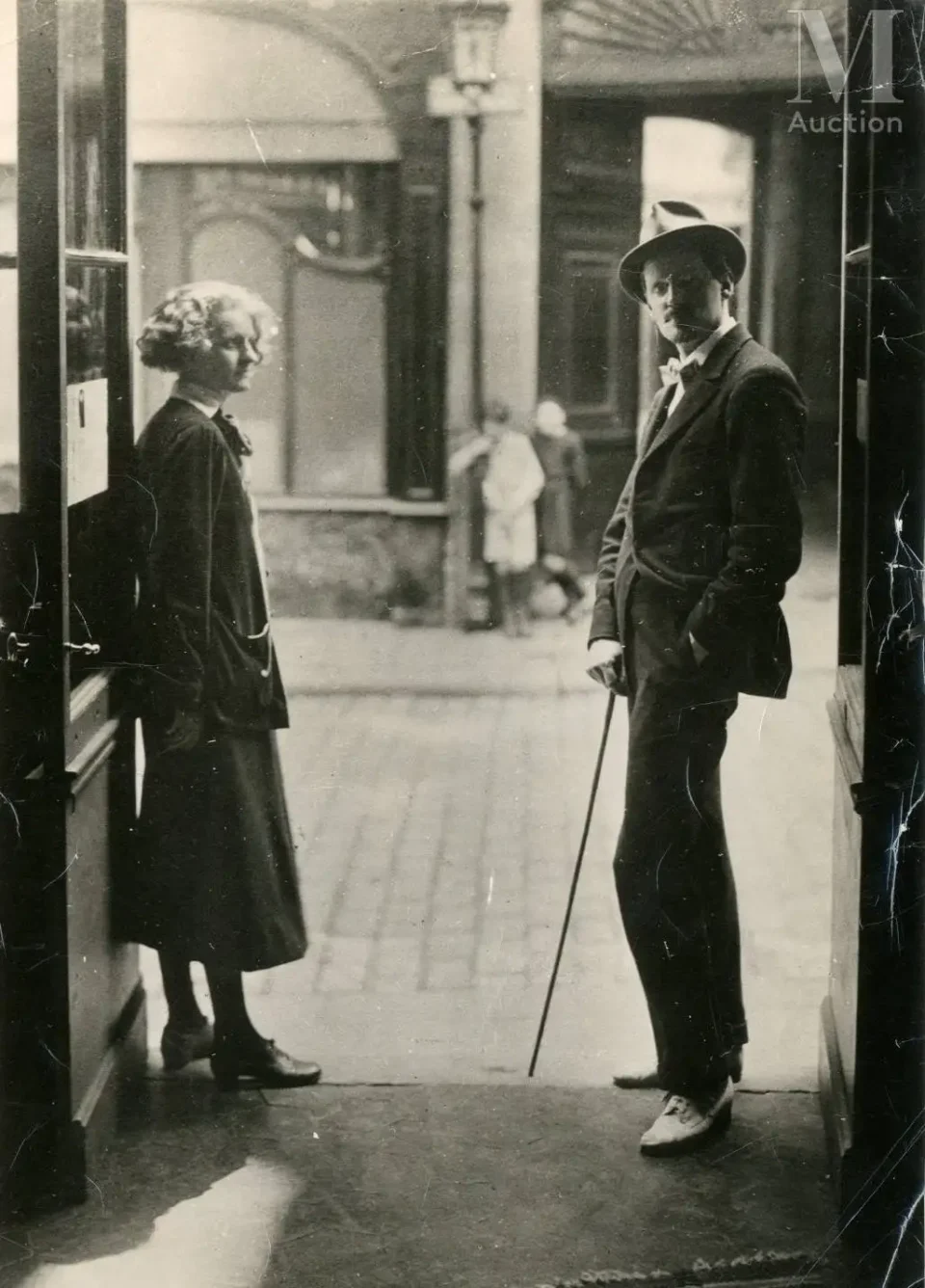 James Joyce et Sylvia Beach - James Joyce et Sylvia Beach